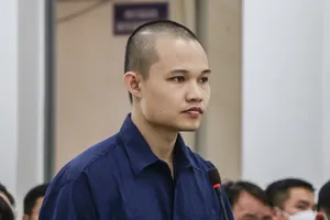 Cựu cán bộ Bộ Công an nhận bao nhiêu tiền để bảo kê sòng bạc ở Nha Trang?