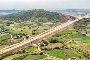 Vì sao Khánh Hòa dừng phát hành trái phiếu địa phương?