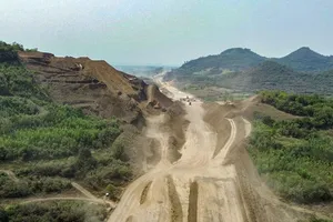 Công ty khai thác mỏ cát quá độ sâu cấp phép ở Phú Yên bị phạt 120 triệu đồng