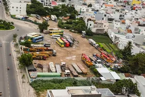 Giải bài toán thiếu bãi giữ ô tô ở TP Nha Trang ra sao?