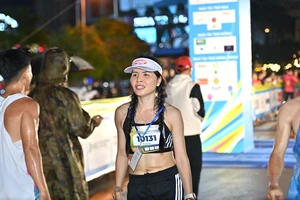 Hơn 3.000 người tham gia giải Nha Trang Night Run Sanvinest
