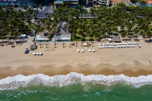 Chỉ đạo của Chủ tịch TP Nha Trang sau vụ đòi thu phí du khách dạo biển