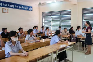 Khánh Hòa: Giáo viên chờ hướng dẫn về dạy thêm, học thêm