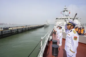 Hải quân Việt Nam cùng Hải quân Trung Quốc tuần tra liên hợp trên vịnh Bắc Bộ