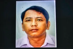 Truy nã giám đốc doanh nghiệp hứa làm sổ hồng rồi ôm tiền tỉ bỏ trốn