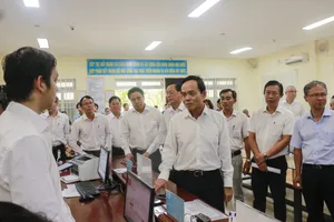 Ông Trần Lưu Quang: Áp dụng triệt để chuyển đổi số vào giải quyết hồ sơ