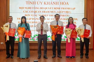 Khánh Hòa công bố lãnh đạo chủ chốt các cơ quan Đảng, sở, ngành