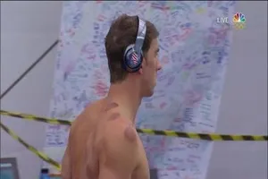 Vận động viên Olympic kéo nhau đi đấm bóp, giác hơi?