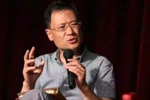 Giáo sư luật bị đình chỉ công tác vì chỉ trích ông Tập