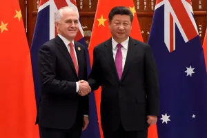 Ông Malcolm Turnbull bắt tay ông Tập Cận Bình. Ảnh: REUTERS