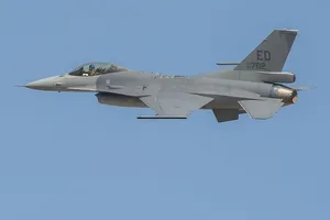 Mỹ bán gói huấn luyện phi công hàng triệu USD cho Đài Loan