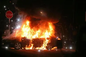 Nữ nhà báo nổi tiếng bị bắn chết trong đêm 'khủng bố' ở Anh