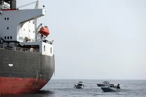 Mỹ cáo buộc Iran đứng sau vụ phá hoại tàu ngoài khơi UAE