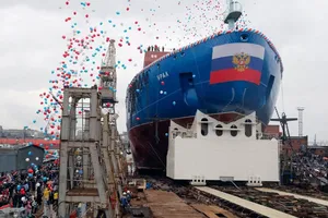 Nga hạ thủy một trong ba tàu phá băng lớn nhất thế giới