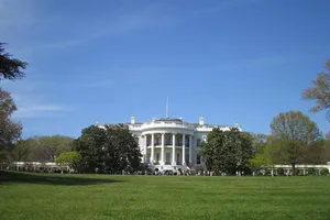 Mật vụ Mỹ bắn hạ một người ở Nhà Trắng