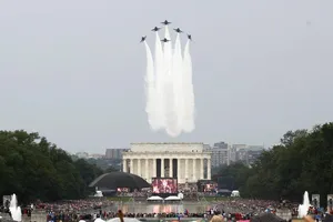 Mỹ chi hơn 1 triệu USD cho màn phô diễn sức mạnh quân sự