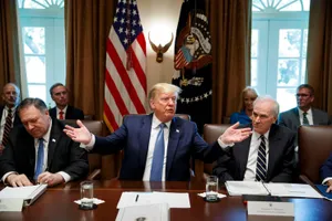 Chính quyền ông Trump bị kiện về biện pháp hạn chế tị nạn