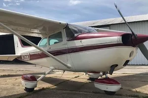 Nữ sinh viên tử vong khi rơi khỏi máy bay từ độ cao 1.000 m