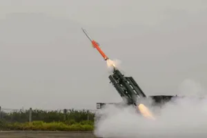 Ấn Độ thử nghiệm tên lửa đất đối không phản ứng nhanh