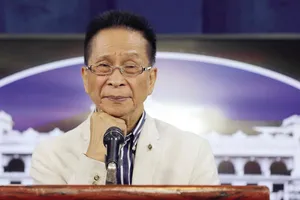 Philippines lên tiếng về vụ tàu chiến Trung Quốc xâm nhập EEZ