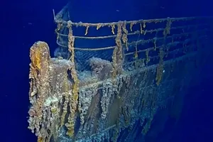 Hình ảnh mới 'gây sốc' của xác tàu Titanic dưới Đại Tây Dương