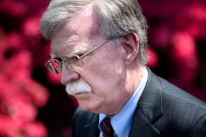 Ông Trump sa thải Cố vấn An ninh Quốc gia John Bolton 