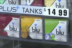 Mỹ sẽ cấm buôn bán hương vị trong thuốc lá điện tử