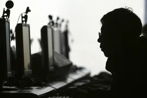 Philippines bắt 277 người Trung Quốc lừa đảo qua mạng