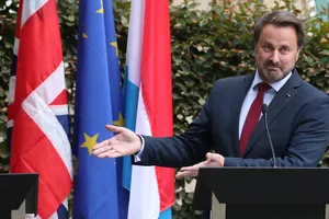 Thủ tướng Anh Boris Johnson bị thủ tướng Luxembourg chế diễu