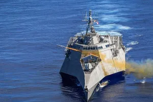 Mỹ thử tên lửa mới ở Thái Bình Dương khi TQ diễu hành vũ khí