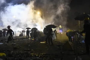 Hong Kong: Cảnh sát đồng ý không bắt giữ người dưới 16 tuổi