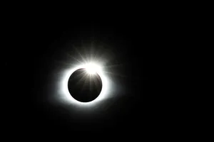 Nhiều quốc gia có thể ngắm nhật thực sau Giáng sinh 