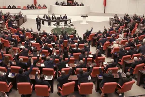 Quốc hội Thổ Nhĩ Kỳ thông qua dự luật cho phép triển khai quân đến Libya vào ngày 2-1. Ảnh: AP