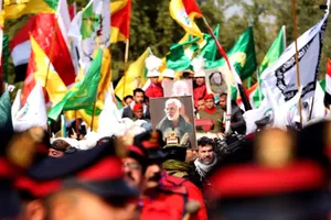 Người dân Iraq tuần hành sau cái chết của tướng Soleimani 