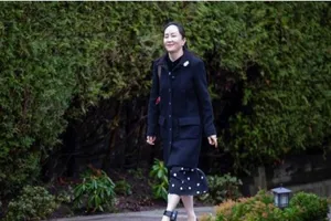 Giám đốc Tài chính Huawei Mạnh Vãn Chu xuất hiện tại phiên điều trần dẫn độ hôm 20-1. Ảnh: REUTERS