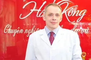 Bác sĩ Úc Boris Kunsevitsky bị tuyên phạt 35 năm tù với 59 tội danh khác nhau. Ảnh: SCMP