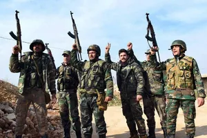 Phe nội dậy ở tỉnh Idlib còn một cơ hội cuối cùng để buông vũ khí đầu hàng. Ảnh: YAHOO