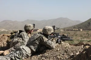 Biệt kích Mỹ tuần tra dọc biên giới tỉnh Paktika. Ảnh: AFP