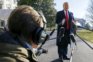 Tổng thống Mỹ Donald Trump cáo buộc ông Adam Schiff đã làm rò rỉ thông tin mật về việc Nga can thiệp bầu cử năm 2020. Ảnh: AP