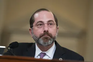 Bộ trưởng Bộ Y tế và dịch vụ nhân sinh Mỹ Alex Azar cho biết Mỹ vẫn chưa thể biết ca tử vong đầu tiên nhiễm COVID-19 như thế nào. Ảnh: AXIOS