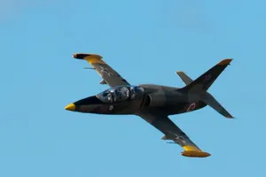 Một chiến L-39 của Syria làm nhiệm vụ trên bầu trời tỉnh Idlib (Syria) ngày 1-3. Ảnh: AFP