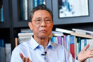 Chuyên gia Chung Nam Sơn muốn Trung Quốc đóng vai trò lớn hơn trong cuộc chiến chống dịch COVID-19 trên toàn cầu. Ảnh: SCMP