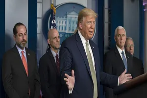 Tổng thống Mỹ Donald Trump trong một buổi họp báo về đại dịch COVID-19. Ảnh: AP