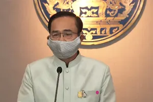 Thủ tướng Thái Lan Prayut Chan-ocha tuyên bố tình trạng khẩn cấp vì dịch COVID-19. Ảnh: THAI PBS