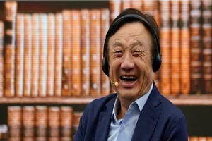 Ông Nhậm Chính Phi tham dự một cuộc họp lãnh đạo tại trụ sở Huawei ở tỉnh Thâm Quyến (Trung Quốc) hồi tháng 6-2019. Ảnh: REUTERS