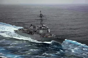 Ít nhất 18 thủy thủ trên tàu khu trục USS Kidd đã nhiễm COVID-19. Ảnh: BỘ QUỐC PHÒNG MỸ