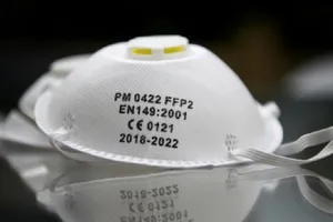 Khẩu trang chống khuẩn FFP2. Ảnh: AFP