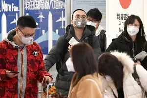 Nội bộ chính trị Nhật Bản lao đao vì đại dịch COVID-19