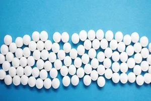 Mỹ chi 354 triệu USD để các công ty dược sản xuất thuốc trị COVID-19, không lệ thuộc bên ngoài. Ảnh minh họa: THE NEW YORK TIMES