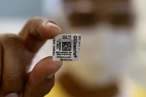 WHO cam kết công bố báo cáo kết quả thử nghiệm thuốc trị sốt rét Hydroxychloroquine trên bệnh nhân COVID-19 vào giữa tháng 6. Ảnh: REUTERS